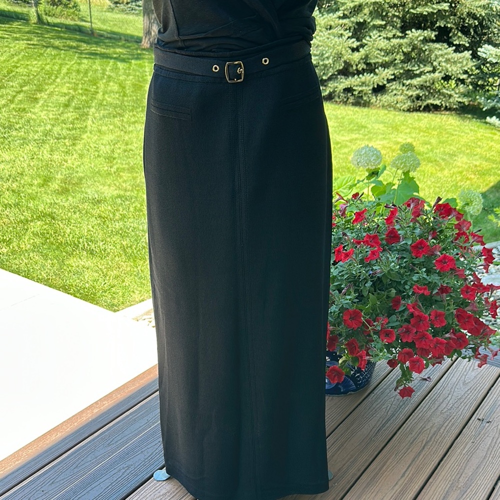 Elegant Black St John Sport Maxi Skirt